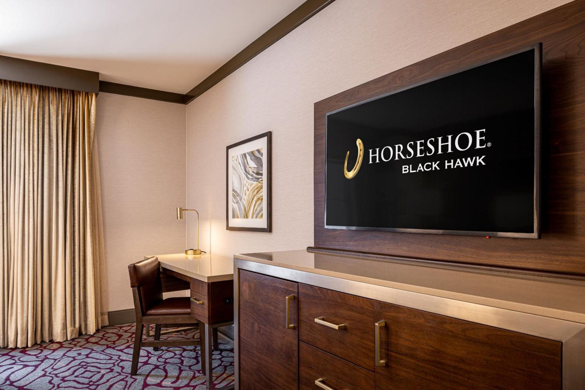 Horseshoe Блек Хоук Екстериор снимка
